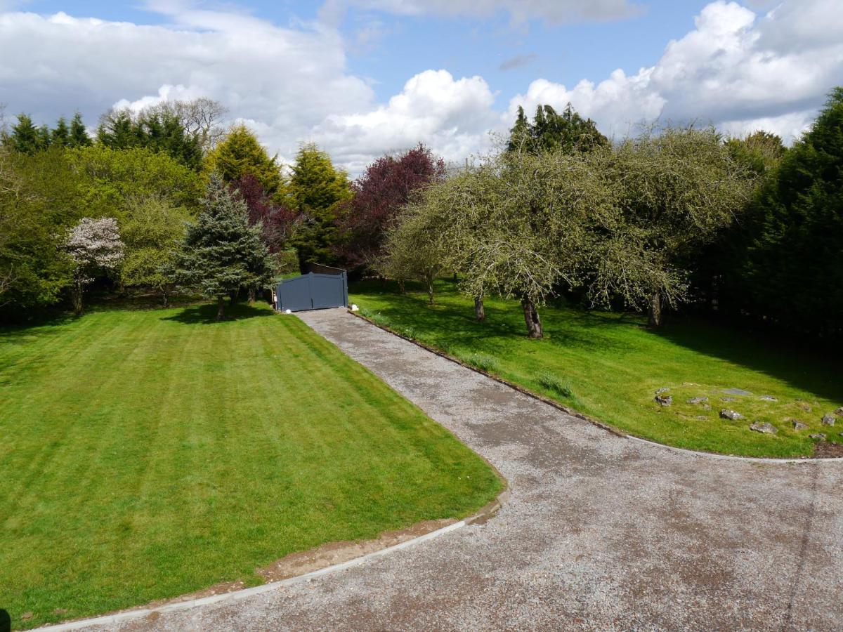 South View Country House Sleeps 12 - Hot Tub - Views Henley-in-Arden Екстериор снимка